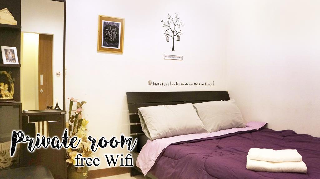 Wake Up Hostel Bangkok Ngoại thất bức ảnh