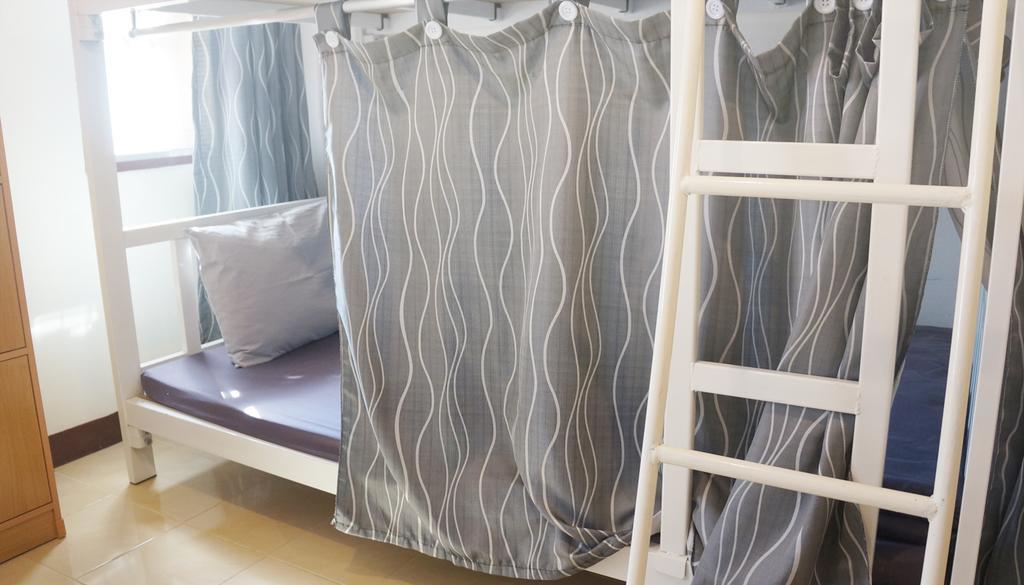 Wake Up Hostel Bangkok Ngoại thất bức ảnh